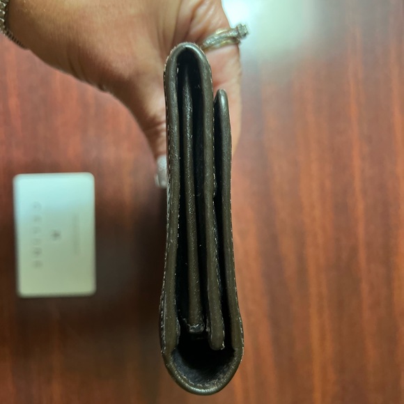 Authentic vintage Celine Wallet - Picture 3 of 11